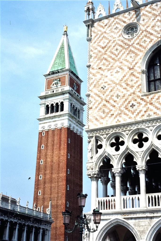 16 Campanile-Venezia-Italia