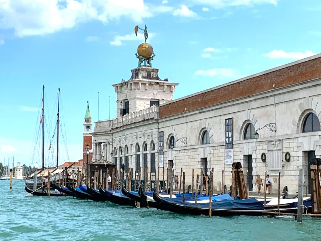 16A Dogana-Venezia-Italia