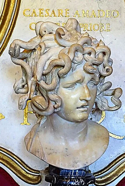 21 Medusa-Capitoli-Roma-Italia