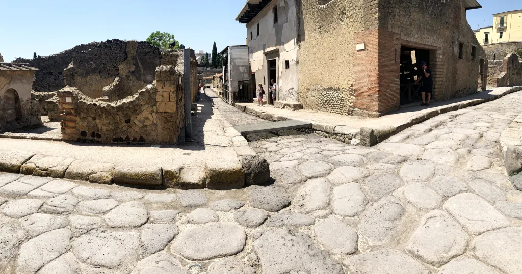 23 Calle-Herculano-Italia