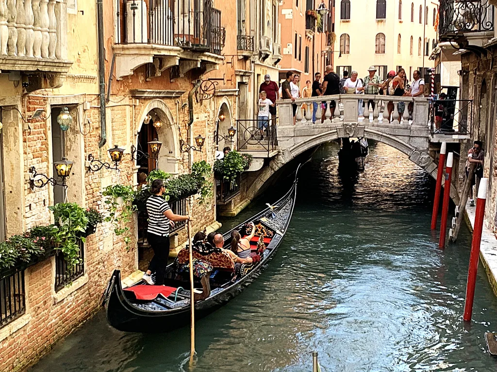27 Góndolas-Venezia-Italia