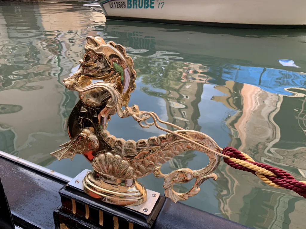 29 Góndolas-Venezia-Italia