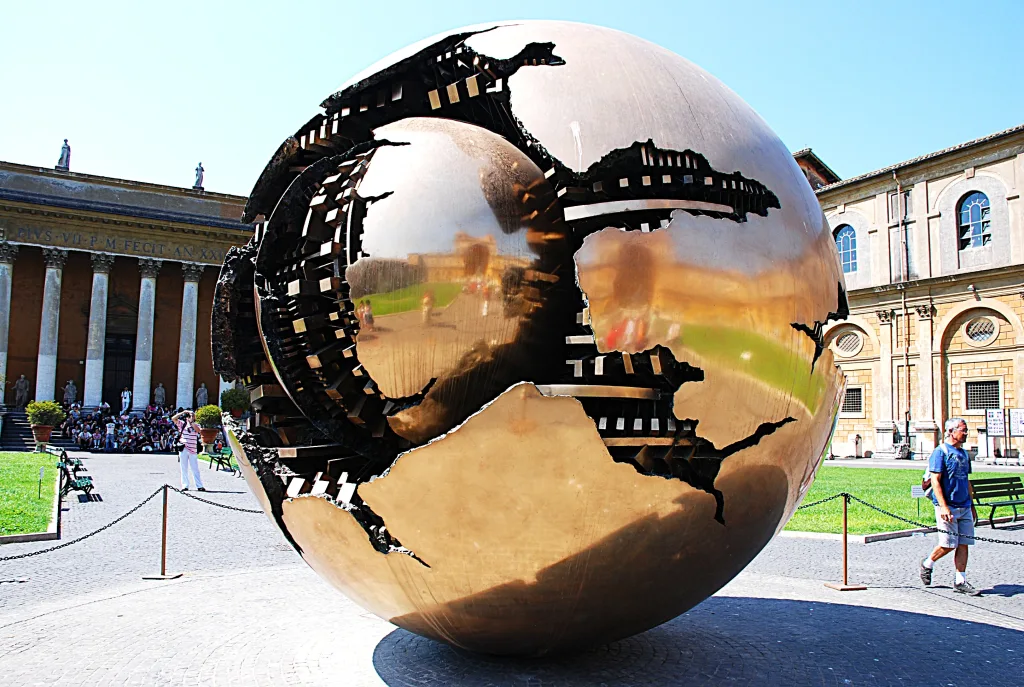 30 Esfera-Vaticano-Roma-Italia