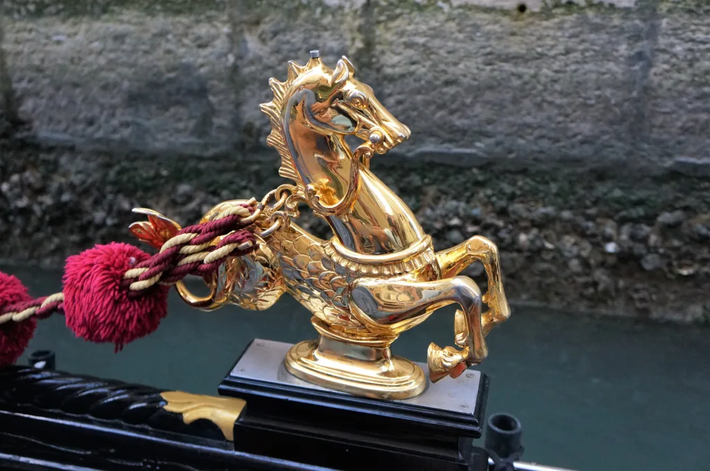 5 Góndolas- Venezia-Italia