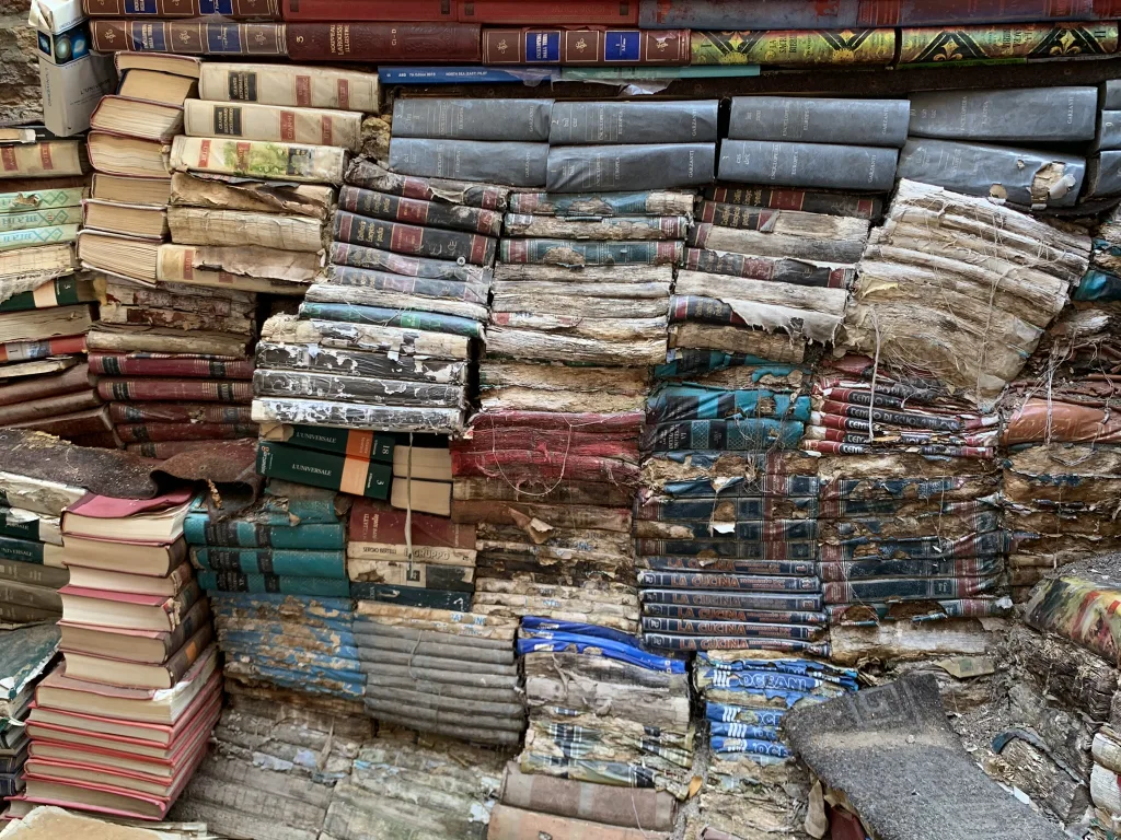8 Librería-Venezia-Italia