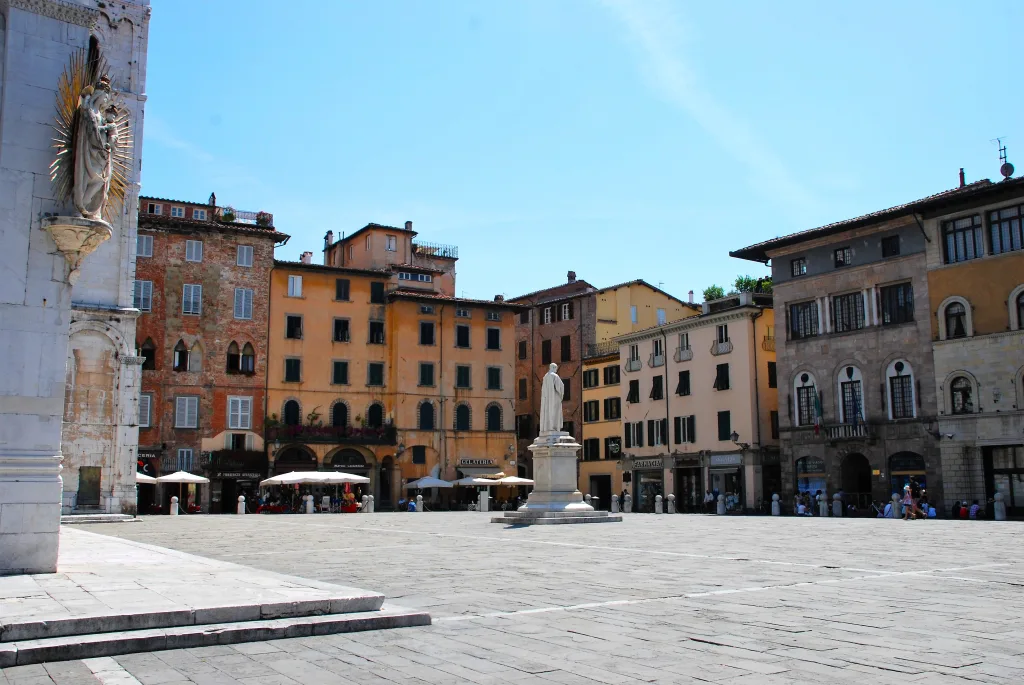3 Catedral-Lucca-Italia