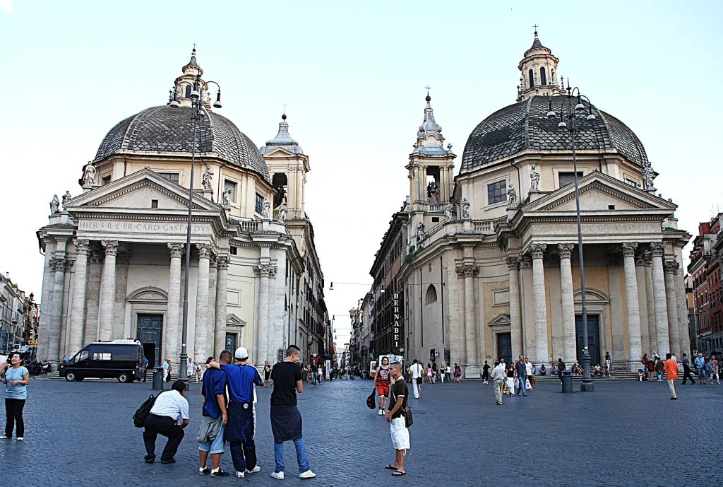 1 Plaza del Popolo-Roma-Italia