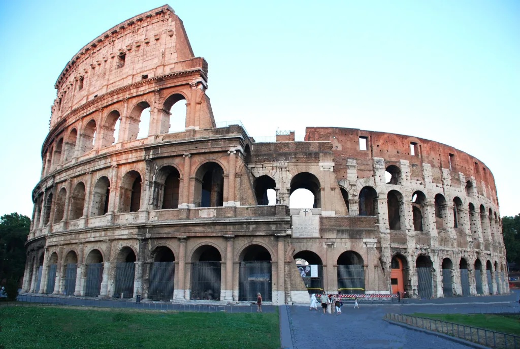 15 Coliseo-Roma-Italia