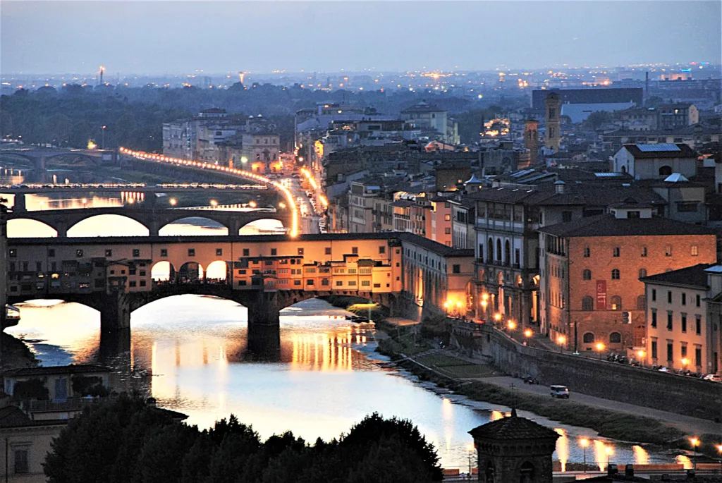 23 Ponte Vecchio-Florencia-Italia