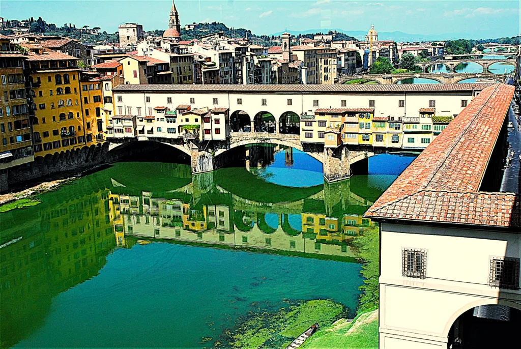 6Corredor de vasari- Florencia-Italia