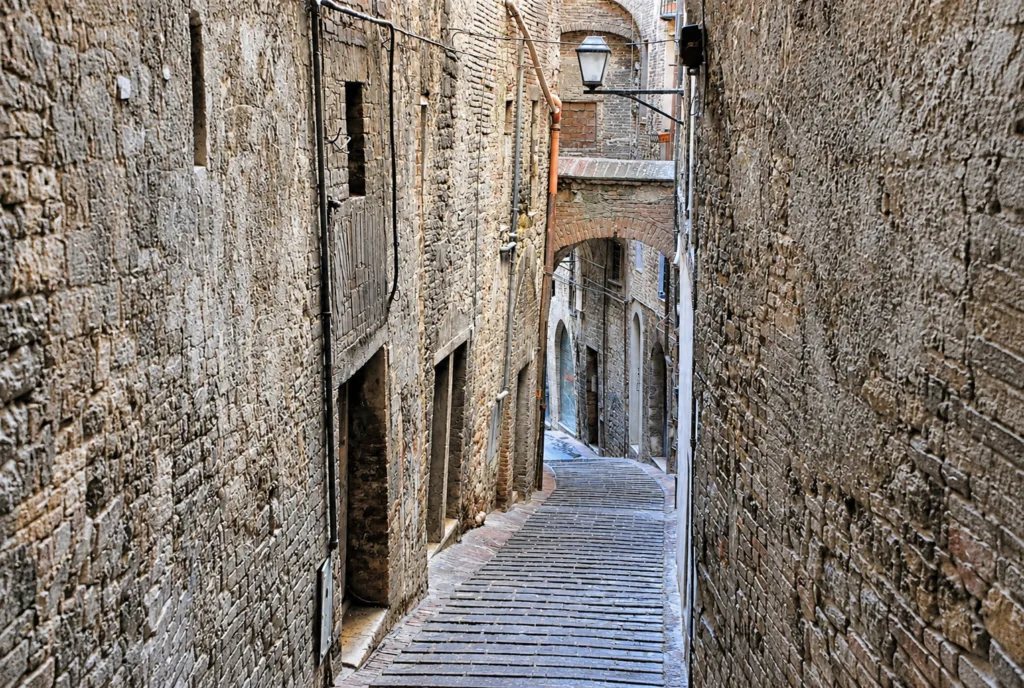 12 Calles-Perugia-Italia