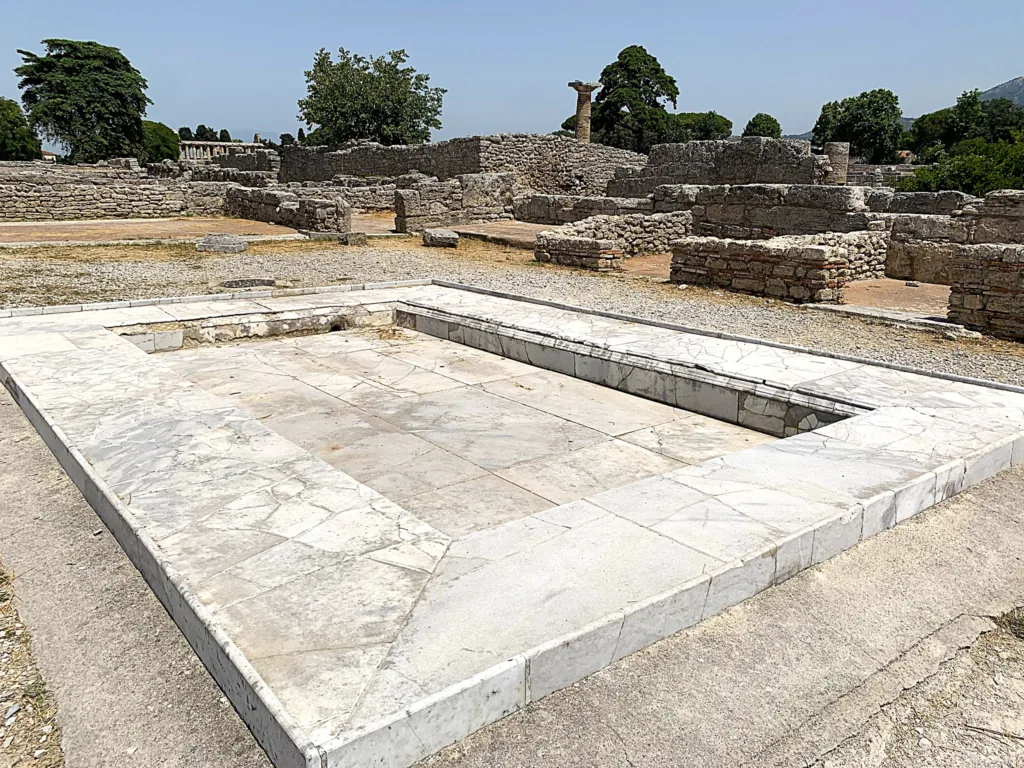 14 Impluvium-Paestum-Italia