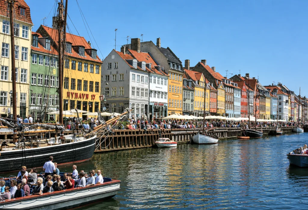 15 Nyhavn-Copenhague-Dinamarca