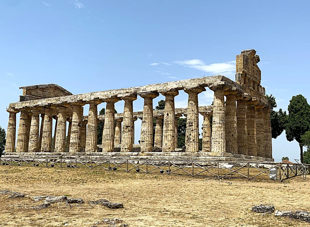 17 Templ de Atenea-Paestum-Italia