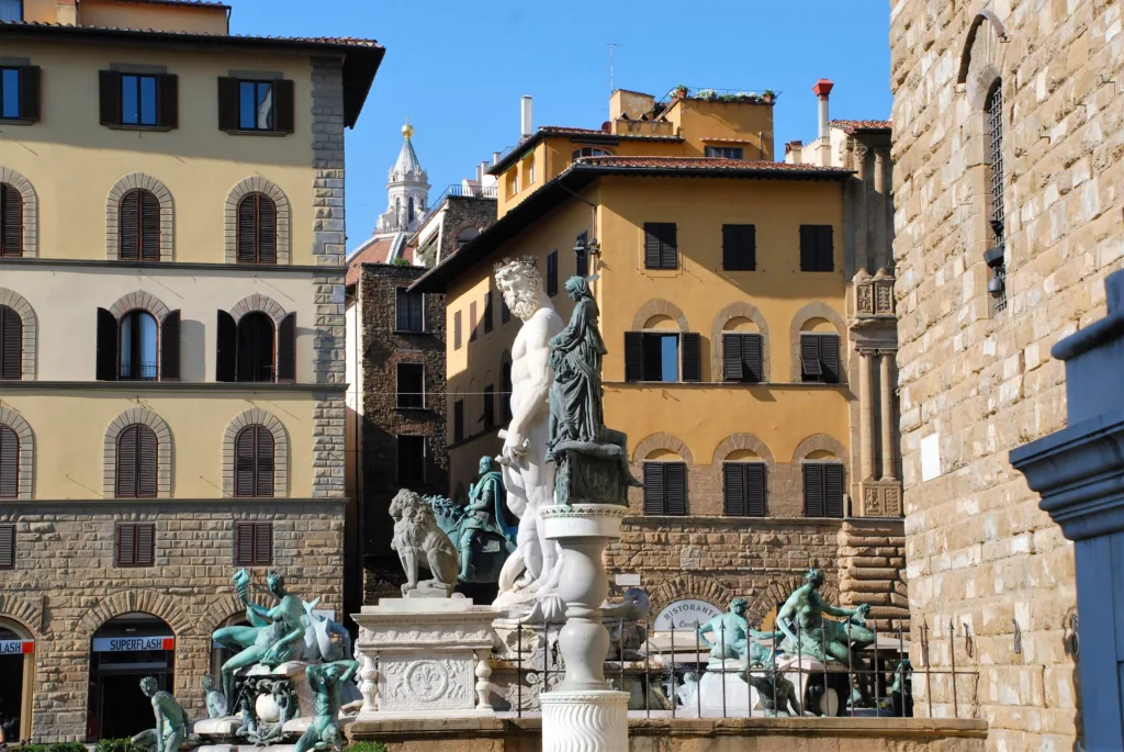7 Fuente de Neptuno de Ammannati-Florencia-Italia