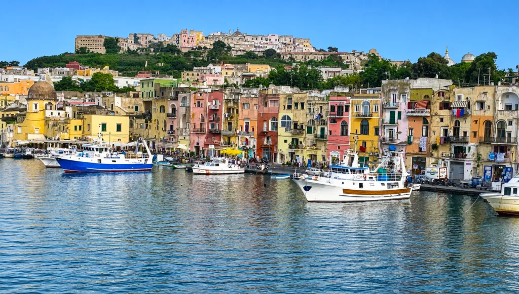 1 Isla de Prócuda-Italia