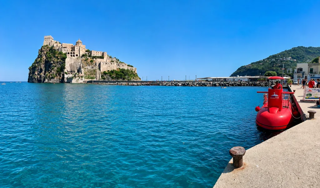 14 Isla de Ischia-Italia