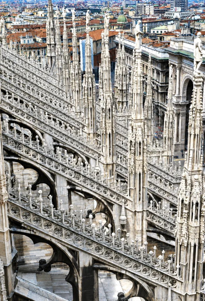 7 catedra-Milán-Italia
