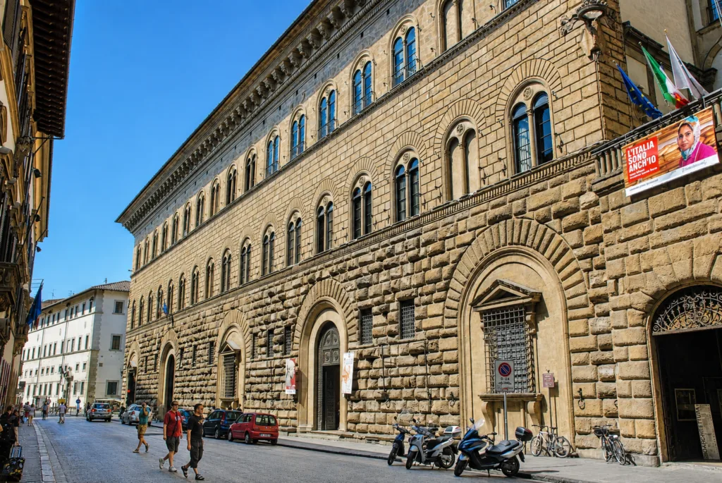 8A Palacio Medici-Riccardi-Florencia-Italia