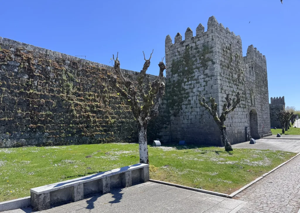 11 Puerta del Prado-Aldeas-Portrugal