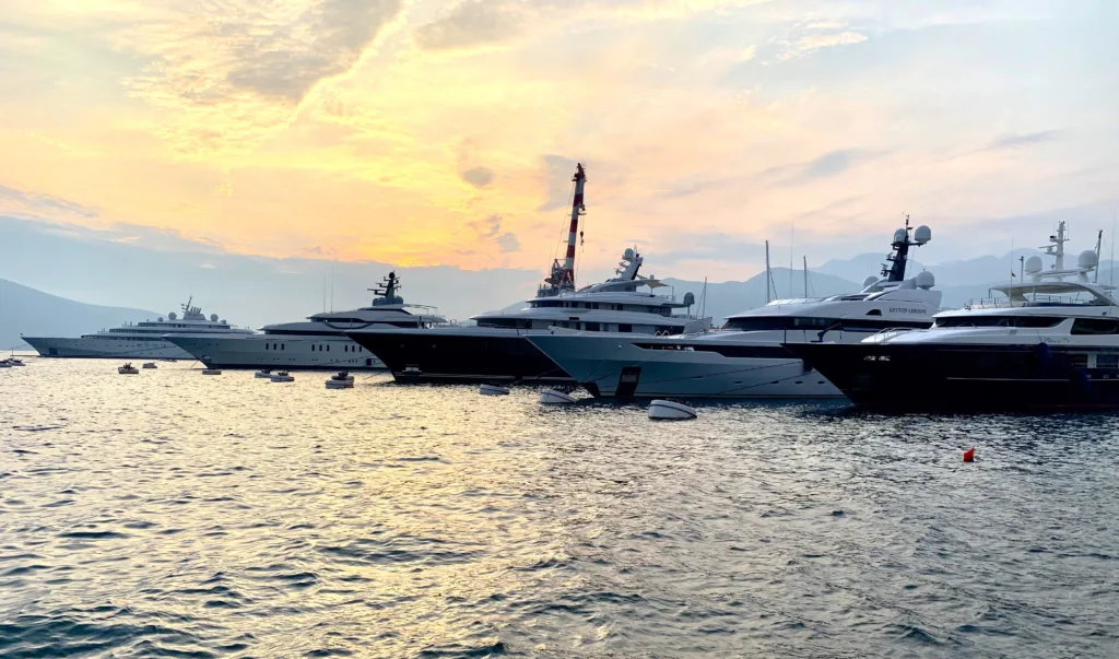 13 Puerto Tivat-Kotor-Montenegro
