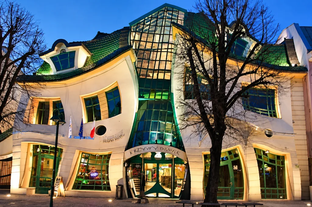 14 Casas torcidas-Sopot-Polonia
