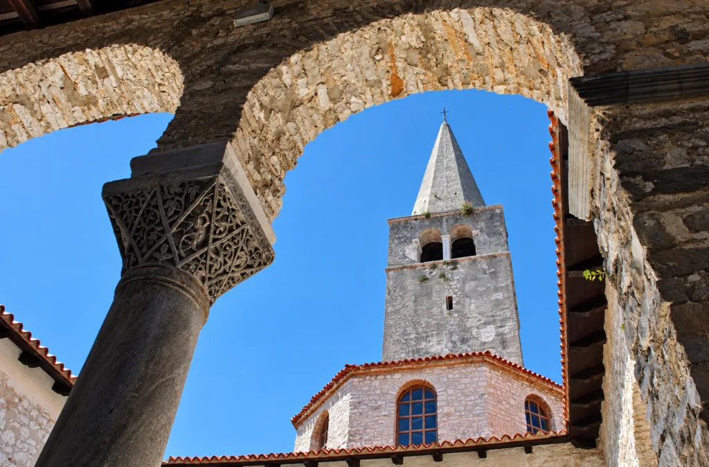 15 Campanario Basílica-Porec-Croacia