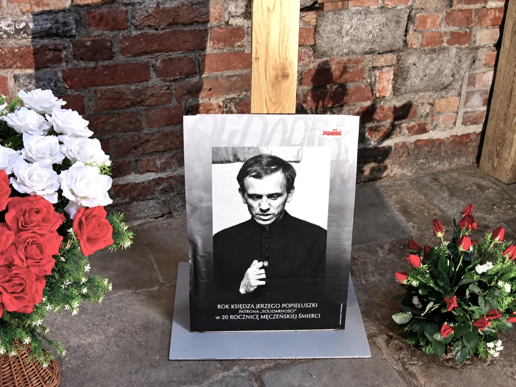 17 Popieluszko-Gdansk-Polonia