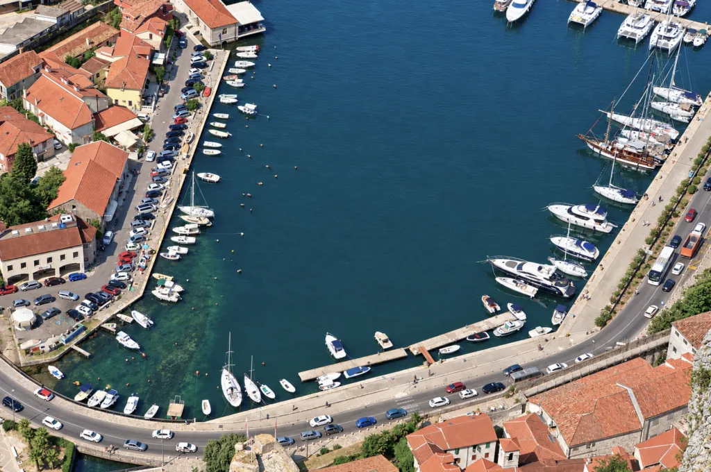 24 Fiordo-Kotor-Montenegro