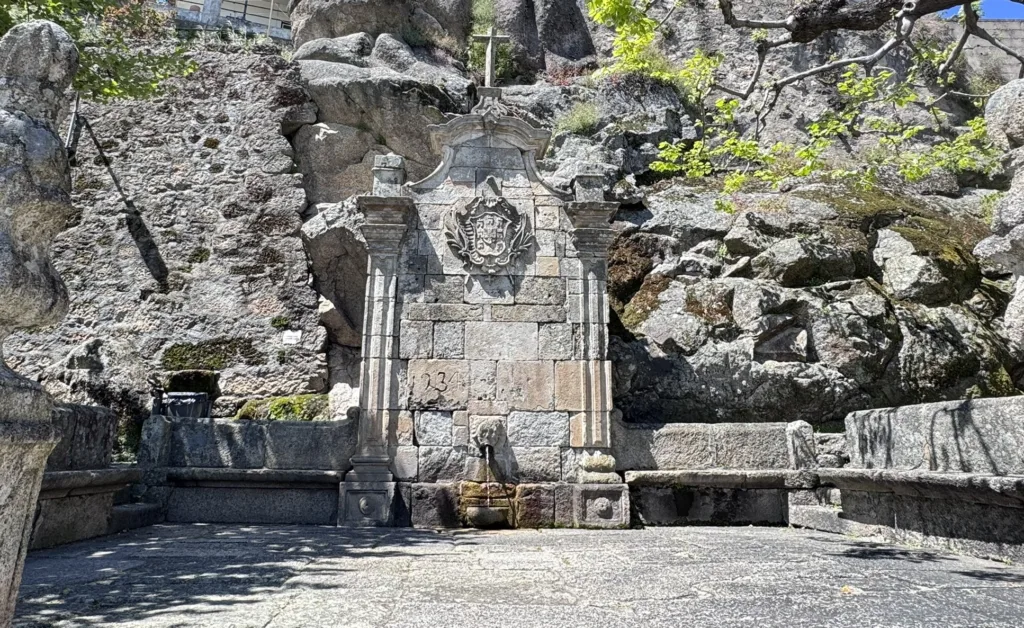 26 Fuente de Bica-Castelo Novo-Aldeas-Portugal