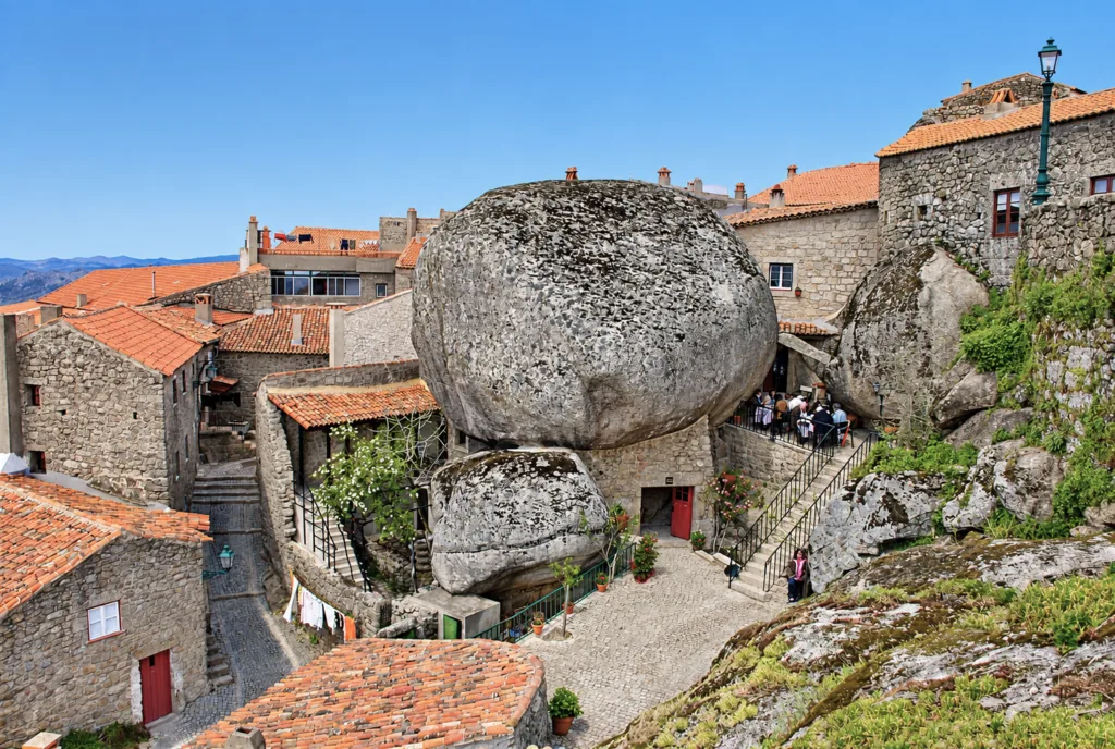 26 Monsanto-Aldeas-Portugal (2)
