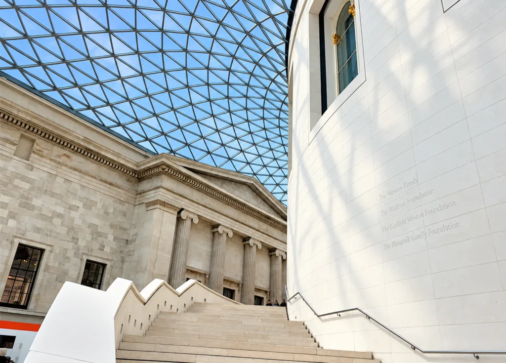 2A Hall-British-Londres