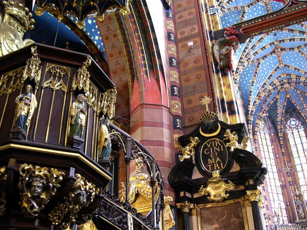 6 Santa María-Cracovia-Polonia