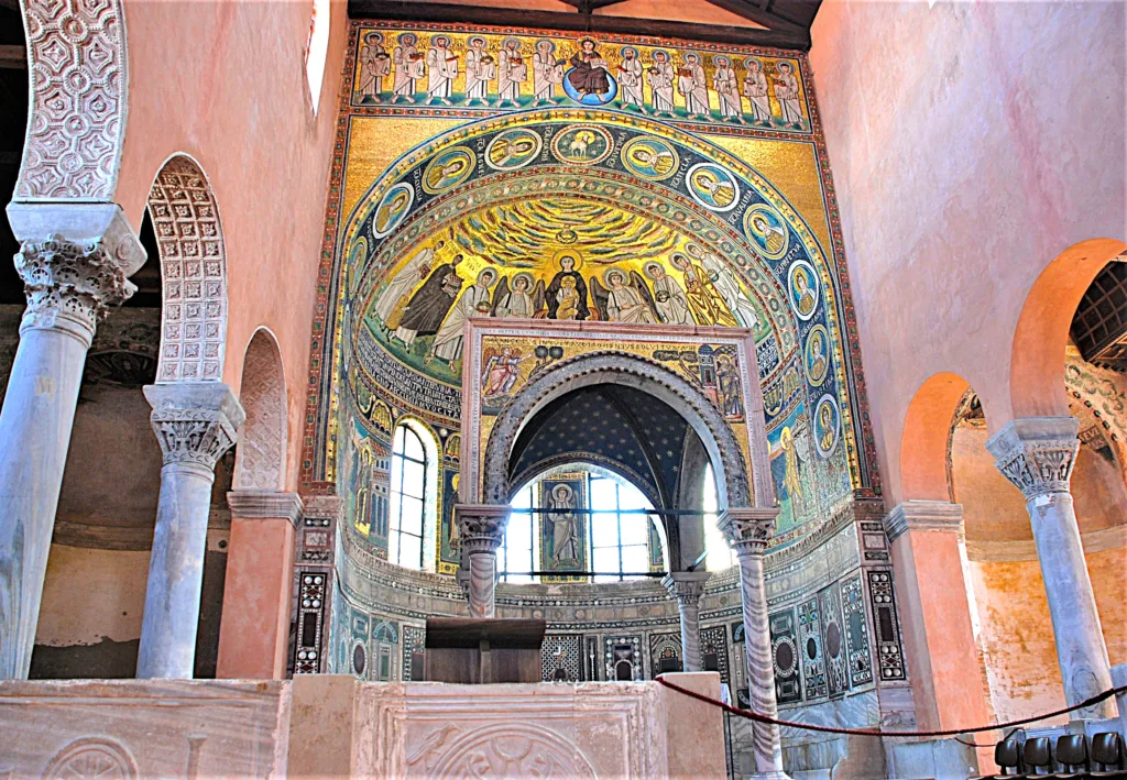 8Nave central-Basílica-Porec-Croacia
